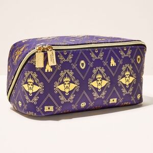 Bath & Body Works Disney Villains Evil Queen Cosmetic Bag Limited Edition.